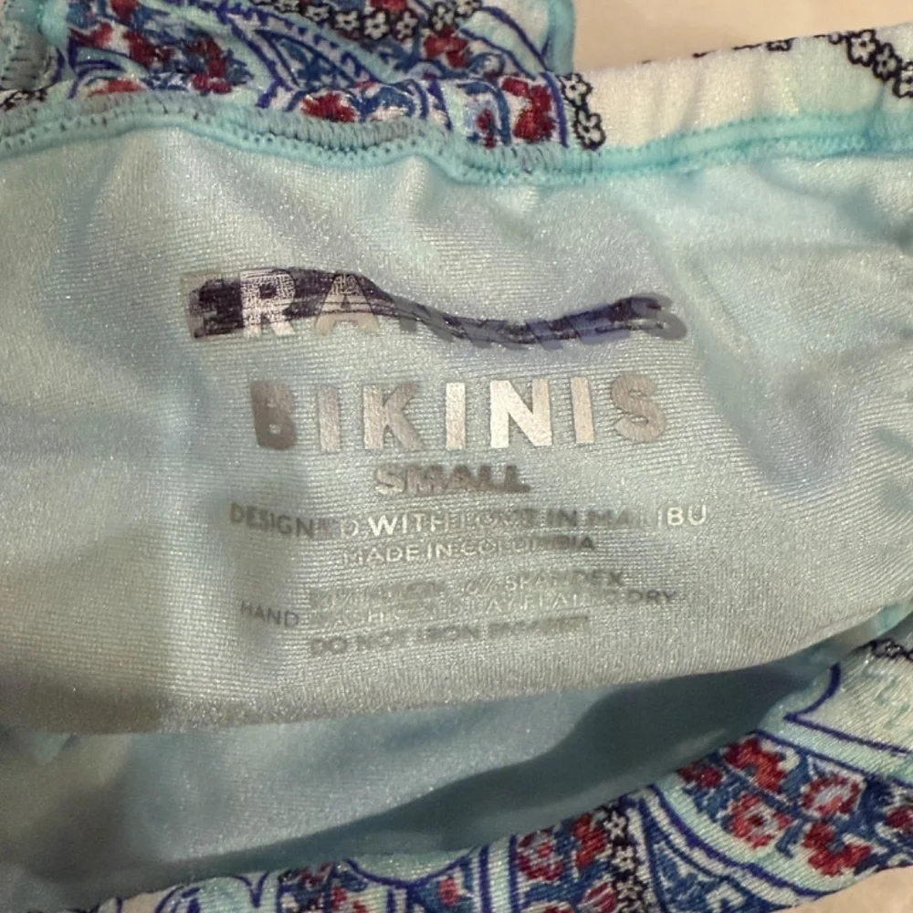 New! Frankie’s Bikinis Tidal Shine Paisley String Bikini Bottom 31537